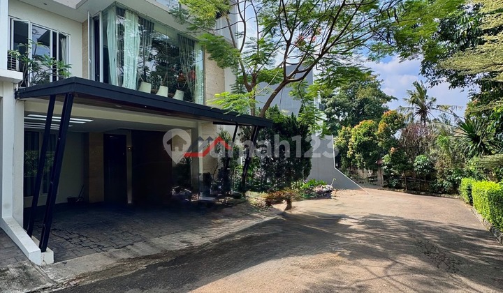 Rumah Mewah Dalam Town House Dakat Kemang Jakarta Selatan