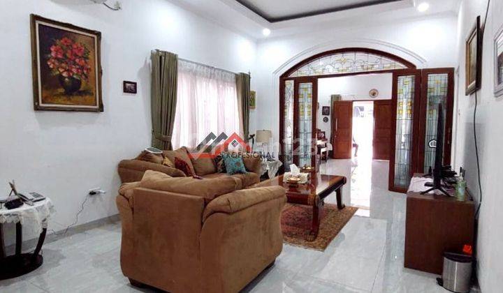 Rumah siap huni di menteng jakarta pusat 2