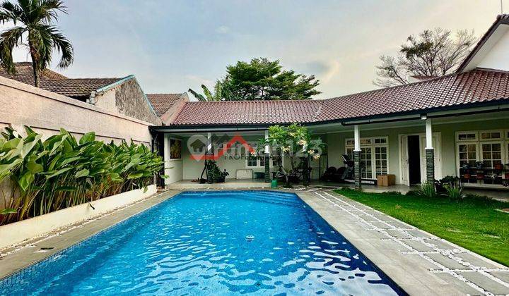 Rumah Modern Classic Siap Huni Cocok Untuk Keluarga Besar 1