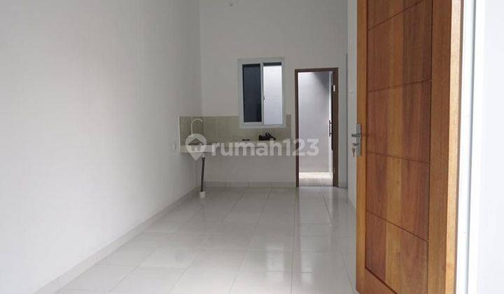 Rumah Siap Huni di Jl Karya Bakti Dekat Tugu Tanah Baru Depok