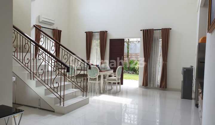 Rumah Mewah Terawat dan Full Furnished di Kawasan Sentul City 2