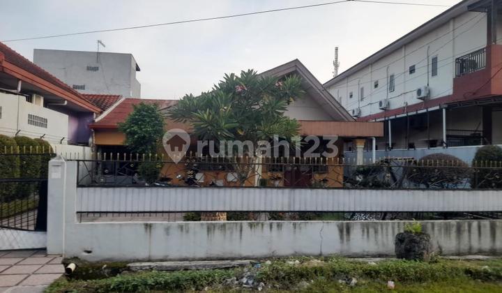 For Sale House Jl. Sei Bengawan Land area 476 m - Medan