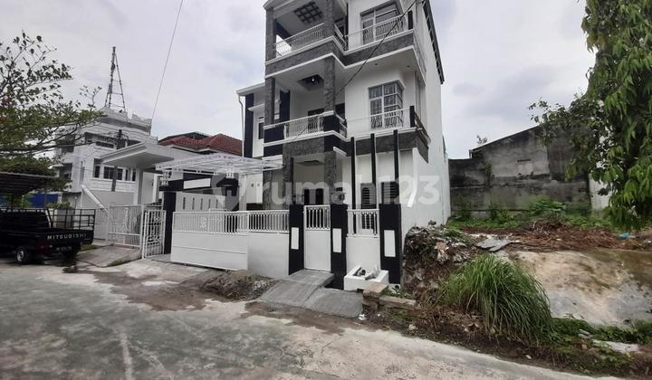 RUMAH CANTIK baru renovasi, dekat Mesjid di TASBI 2 MEDAN