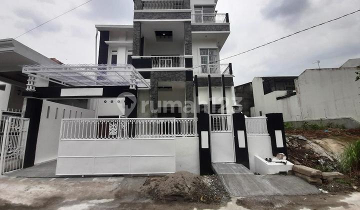 For Sale Beautiful House in Taman Setiabudi Indah 2 Medan 2