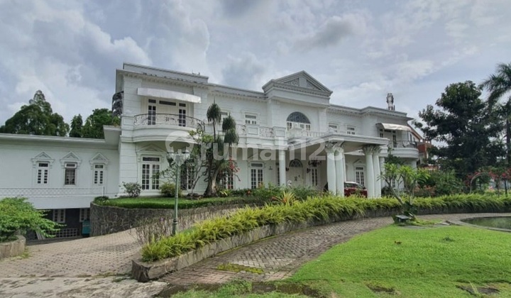 Dijual Rumah Mewah 2 Lantai, Eksklusif - Bukit Hijau Regency 2