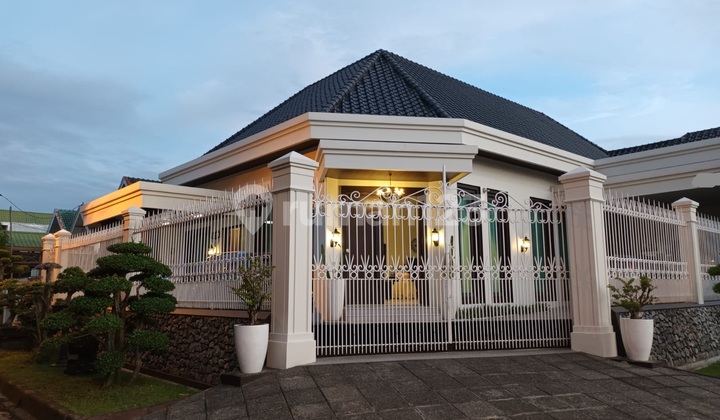 Dijual Rumah Cantik & Mewah Posisi Hook Dikomplek Tasbi 1 Medan