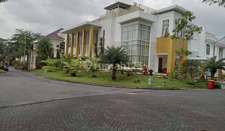 Dijual Rumah Mewah Asri di Kompleks Citra Garden Medan 1
