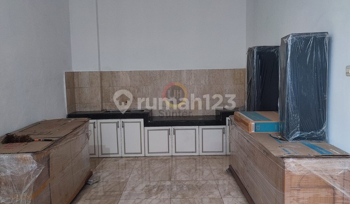 Rumah Jual 3 Lantai, Jl. Pangandaran, Ancol, Jakarta Utara