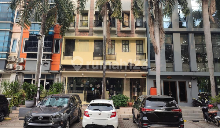 Dijual Ruko Gandeng di Gading Batavia, Kelapa Gading - Jakarta Utara