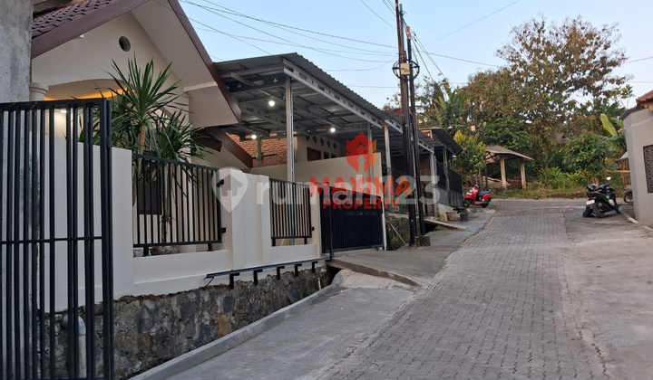 Di Jual Rumah Bagus Istimewa di Candi Sewu Manyaran 2