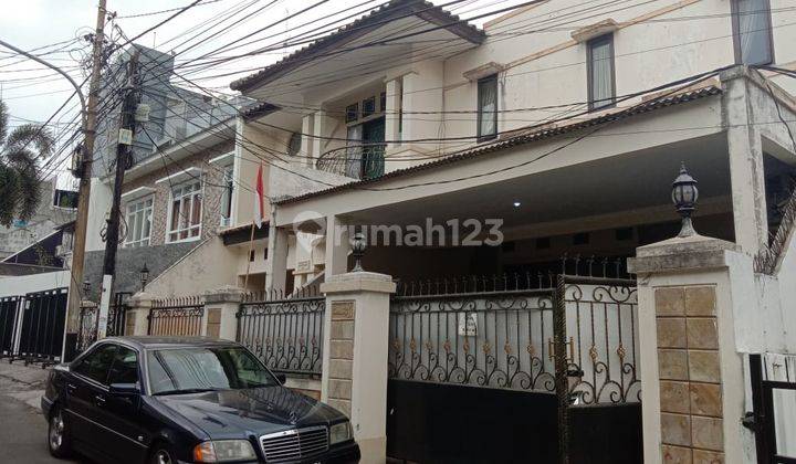 Rumah induk dan rumah kos jakarta selatan kebayoran baru harga  13 m nego 2