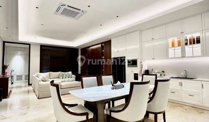 Rumah full furnis pik golf island 2,5 lantai 10 x 20 m 1