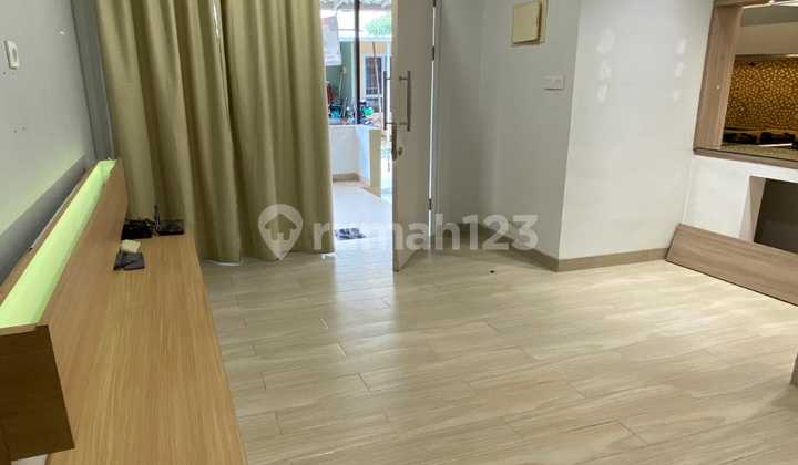 Semi-Furnished and Fully Renovated House in Digading, Serpong, Virginia Village, with Freehold Title (SHM) 2