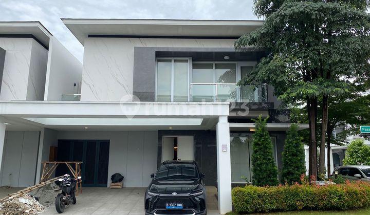 Rumah Mewah Pasadena Hook Full Furnis Lantai Marmer Gading Serpong