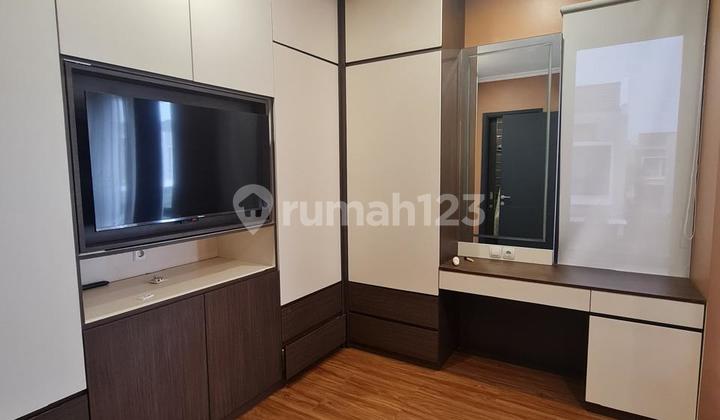 Need to Sell Fast Symphony House Gading Serpong Cluster Baroni Semi-Furnished 2