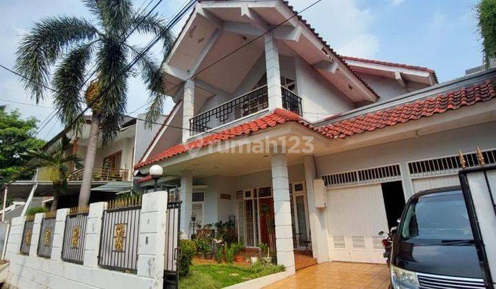 Rumah Besar di Cipete Jakarta Selatan SHM Dekat Mrt Jalan Raya 1