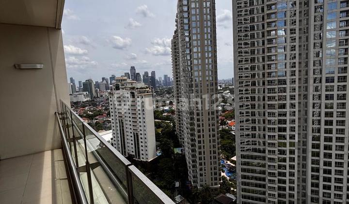 Pakubuwono Spring Apartment 2 bedroom Furnished View Jalan Raya Pakubuwono Spring Apartment 2 bedroom Furnished View Jalan Raya