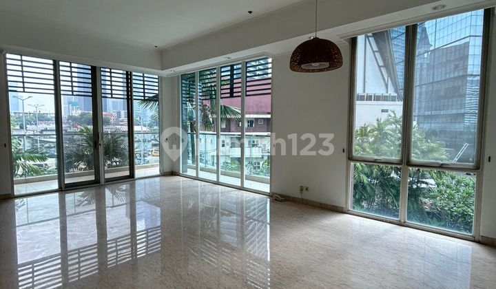 Sudirman Residence Low Rise Apartment 3 Bedrooms 245 sqm SHMSRS