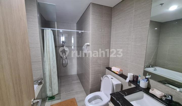 Looking for a large, luxurious, and ready-to-occupy unit? This Fairview unit offers premium comfort for the modern family. 2