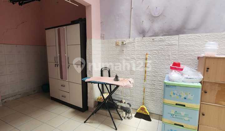QUICK SALE - Charming Small House in Duri Kosambi Baru 2