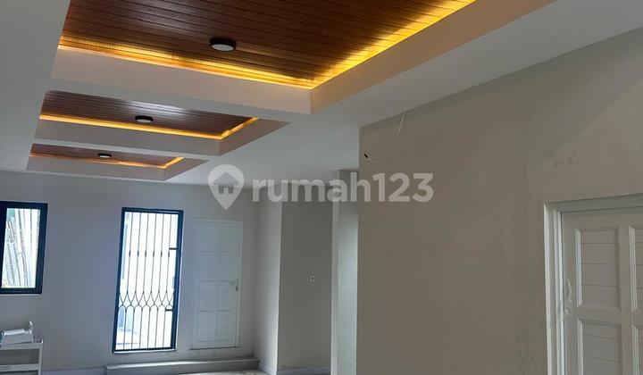 Dijual Rumah di Palem Sirai - Palem Semi Karawaci Tangerang 2