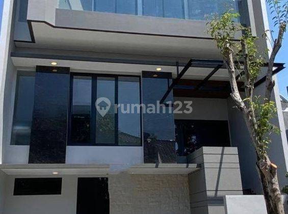 Rumah Split Level di Citraland Utama Dekat Pusat Kuliner 1