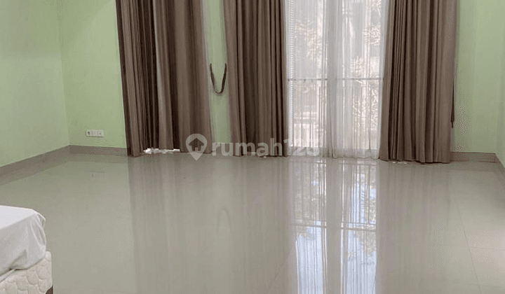 Ciamik Minimalis 2 Lantai Rumah Mansion Granada Pakuwon Indah 2