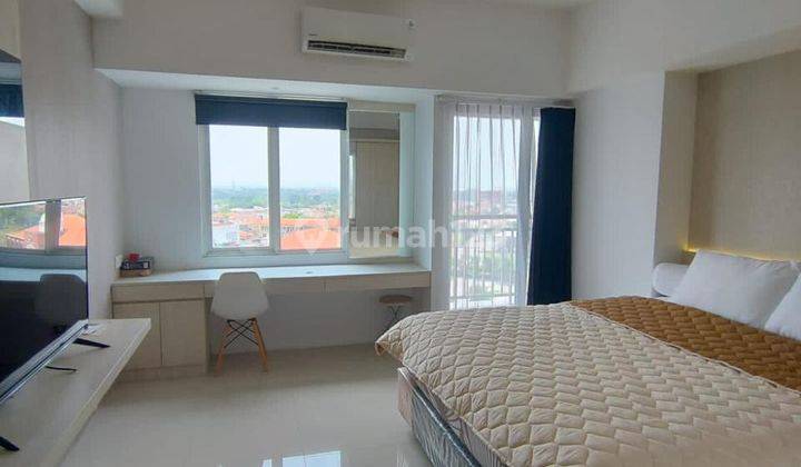 Studio Plus Apartemen Tanglin Lantai P7 Lantai Private Parkir 1