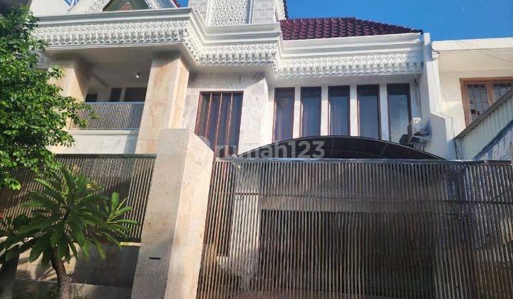 Full Batu Onik + Full Marmer Rumah di Villa Bukit Indah Pakuwon Indah 1