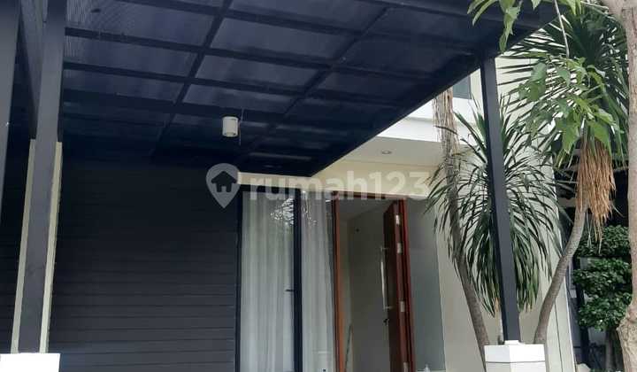 2 Lantai Rumah Citraland Northwest Park Minimalis Ciamik 