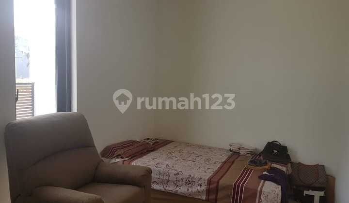 Modern Minimalist Araya House 2 Residences 2 Floors 2