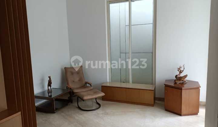 Graha Famili West Surabaya House, Nice Price, Still Negotiable 2