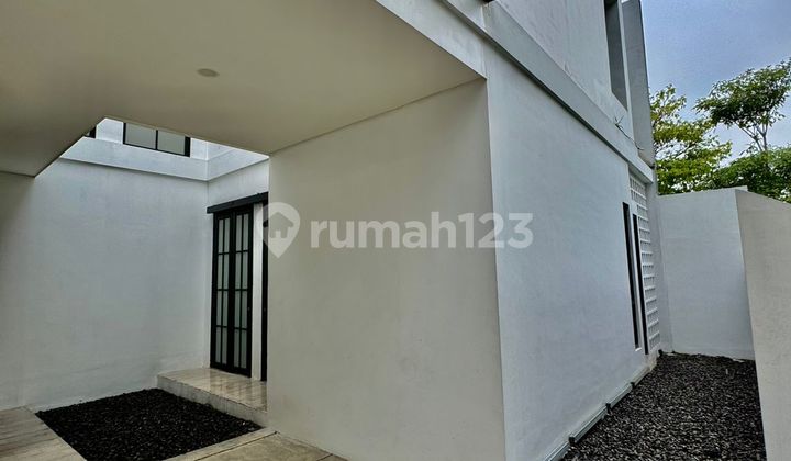 Semi Furnish Rumah Greenwood Citraland Dekat Pasar Modern 2