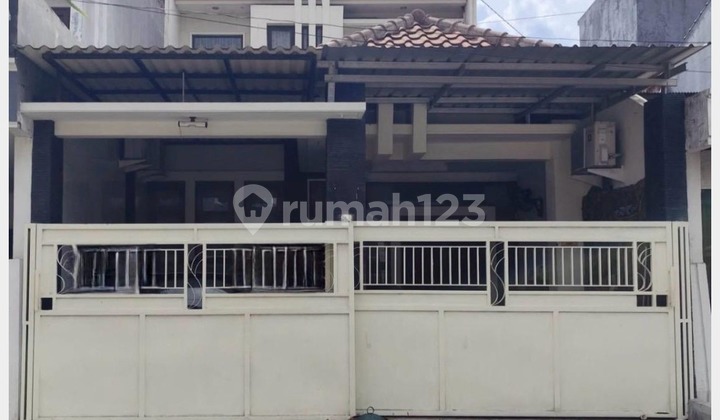 Darmo Indah West House Ready to Occupy 2-Storey Building - Negotiable
