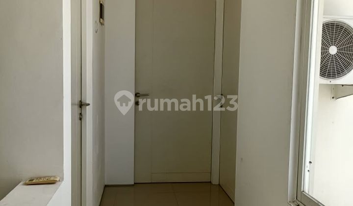 2 Lantai Minimalis bisa Nego Rumah Royal Residence di Surabaya  2