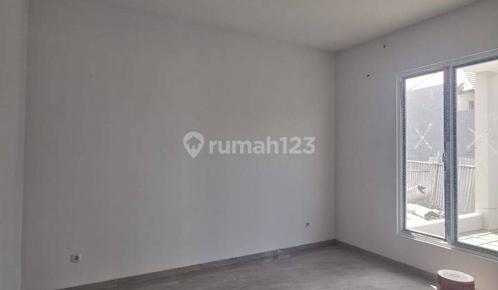 Turun 200jt Rumah New Minimalis Graha Natura, Surabaya  2