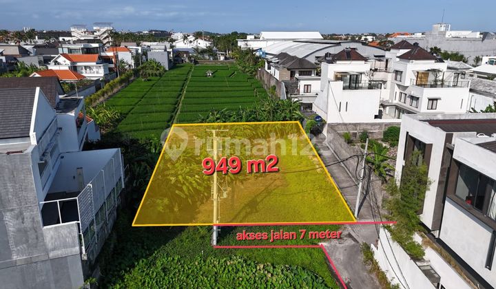 For Sale Premium Land 9,4 Are Berawa,Tibubeneng Bali RT-3311