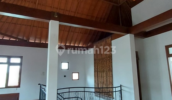 Dijual Rumah 2 Lantai Di Jln Intan Permai,Seminyak ST-3267 2