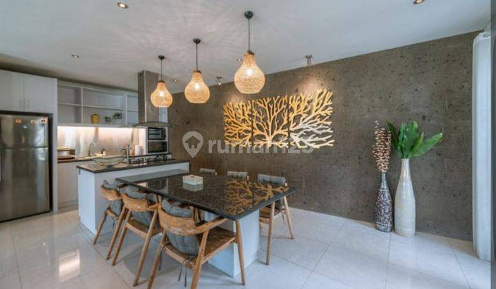 For Sale Villa Modern 3 Bed In Berawa,Tibubeneng Bali SF-3199