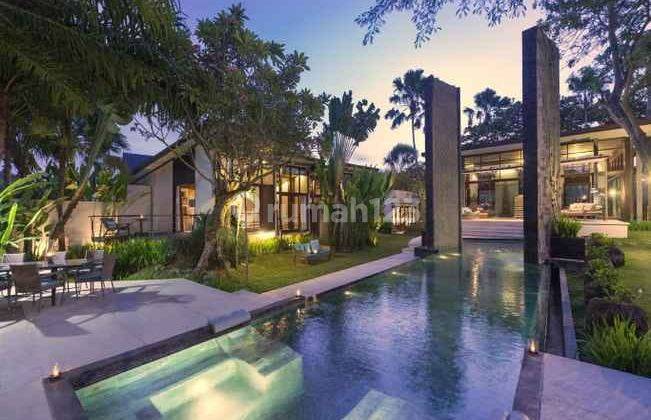 Dijual Villa Luxury 5 Bed 39 M Batubolong,kuta Utara Aw 2176 1