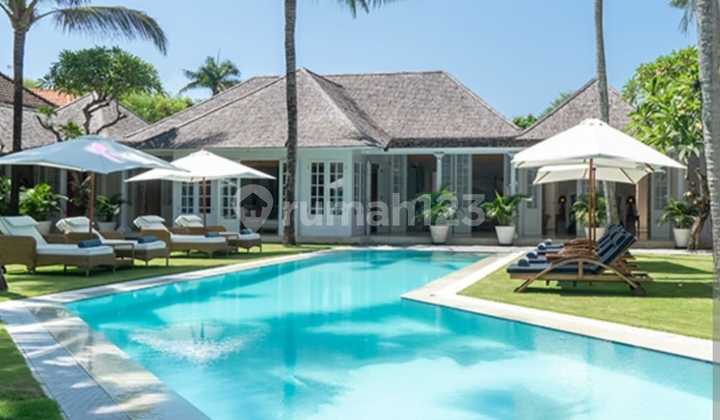 Land Leasehold Bonus Building Villa In Kerobokan Kelod EK-3701