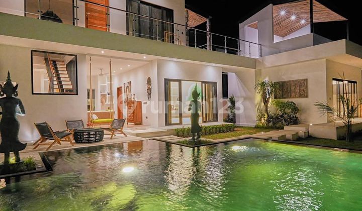 For Sale Luxury Villa 4 Bedrooms in Kelating Tabanan Bali BR-3297