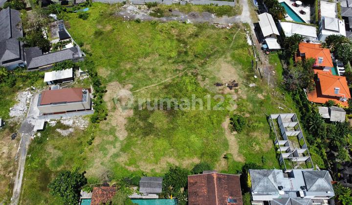 For Sale Commercial Land 16 Are In Pererenan, Badung ST-3536