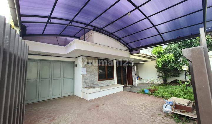 Dijual Rumah Luas Pusat Kota di Muara Raya 1