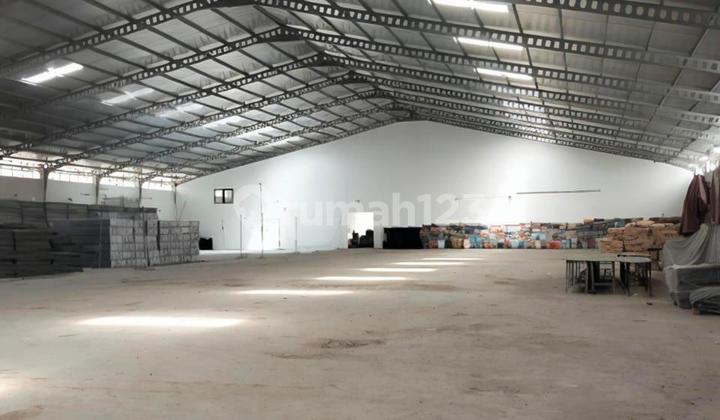 Warehouse for Rent in Industrial Area Near Baros Toll Road