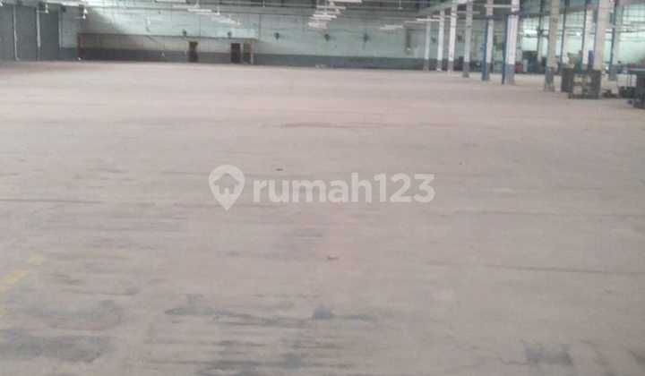 Ready-to-Use Shared Warehouse for Rent Near Moh Toha Toll Road