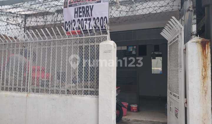 Disewa Rumah Terawat Pusat Kota di Sayap Kalipaapo