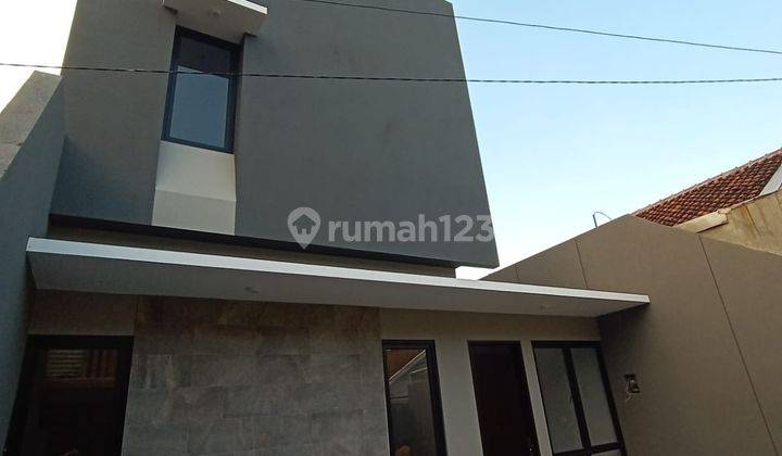 Dijual Rumah Baru Pusat Kota Sayap Moh Toha 1