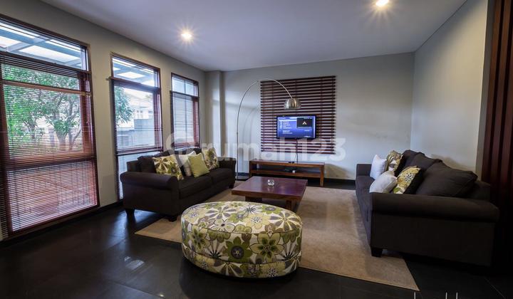 Dijual Cepat Rumah Lux Modern Furnished  2