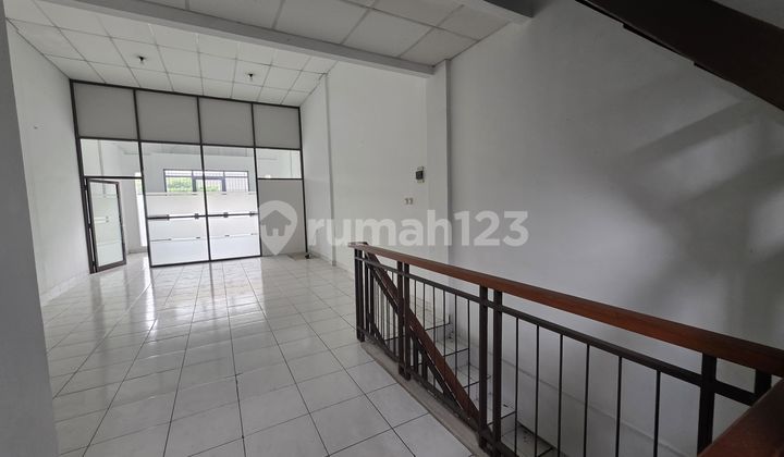 For Rent: Shop House Suitable for Culinary and Office in Mekar Wangi